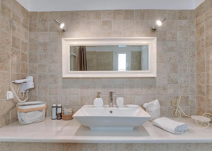 Luxury House With Panoramic View, St George, Antiparos Apartment